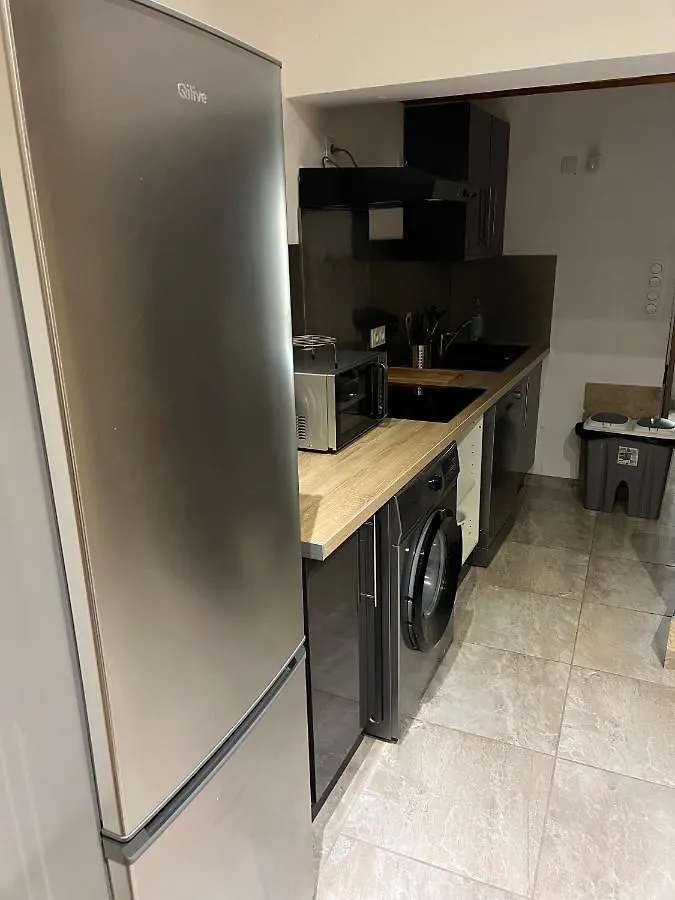 Appartement CAROMB proche Mont VENTOUX France