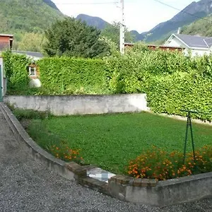 https://appartement-au-pied-des-montagnes.midi-pyreneeshotels.com